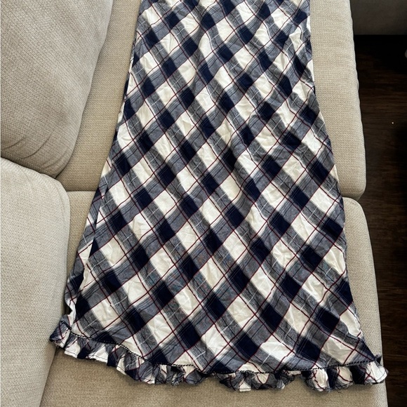 Max Studio A-Line Maxi Skirt Blue and White Ruffled - Picture 1 of 3